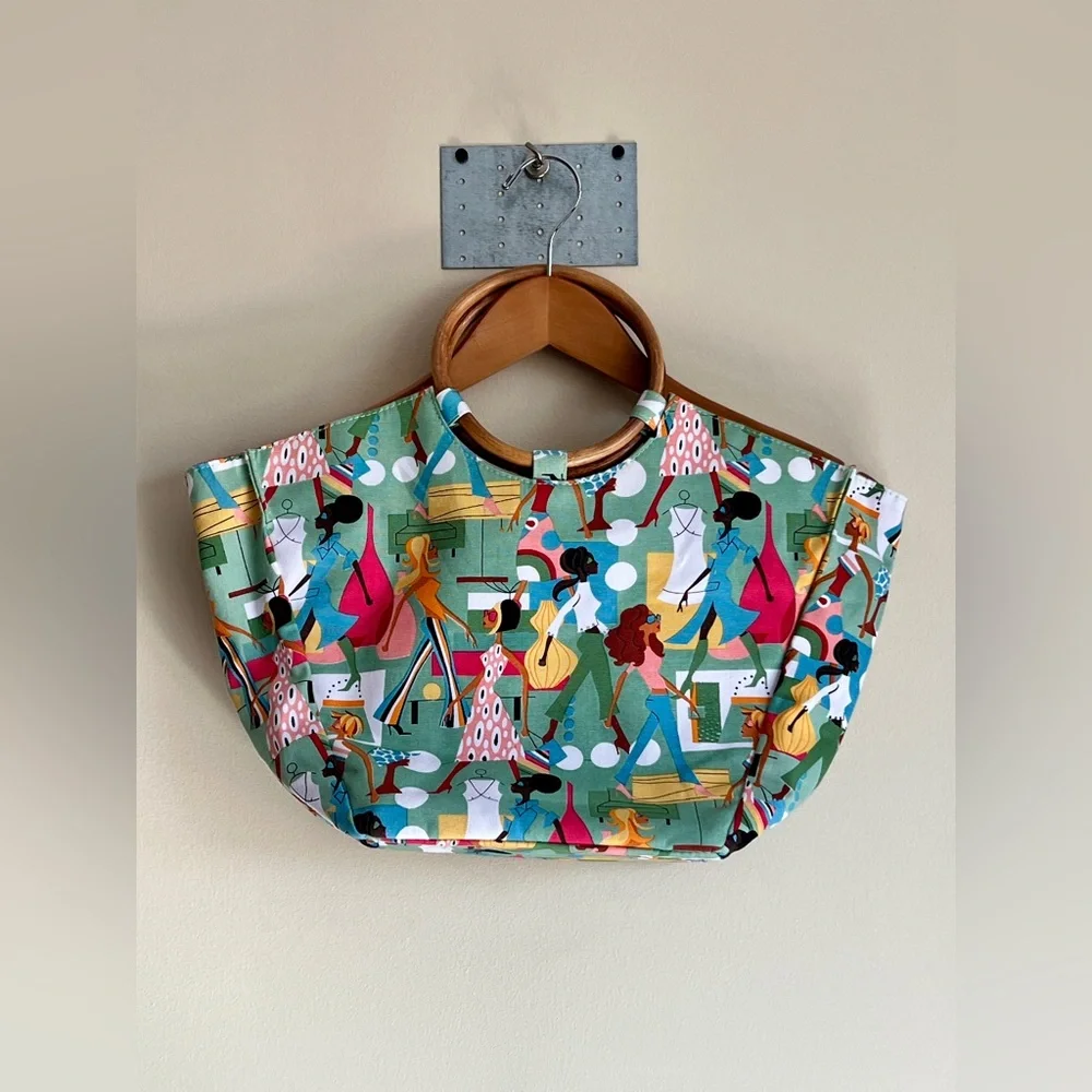 NEIMAN MARCUS Tote Purse Bag Fashion Diva Model Ladies Bamboo Handles MCM Chic - Picture 2 of 13